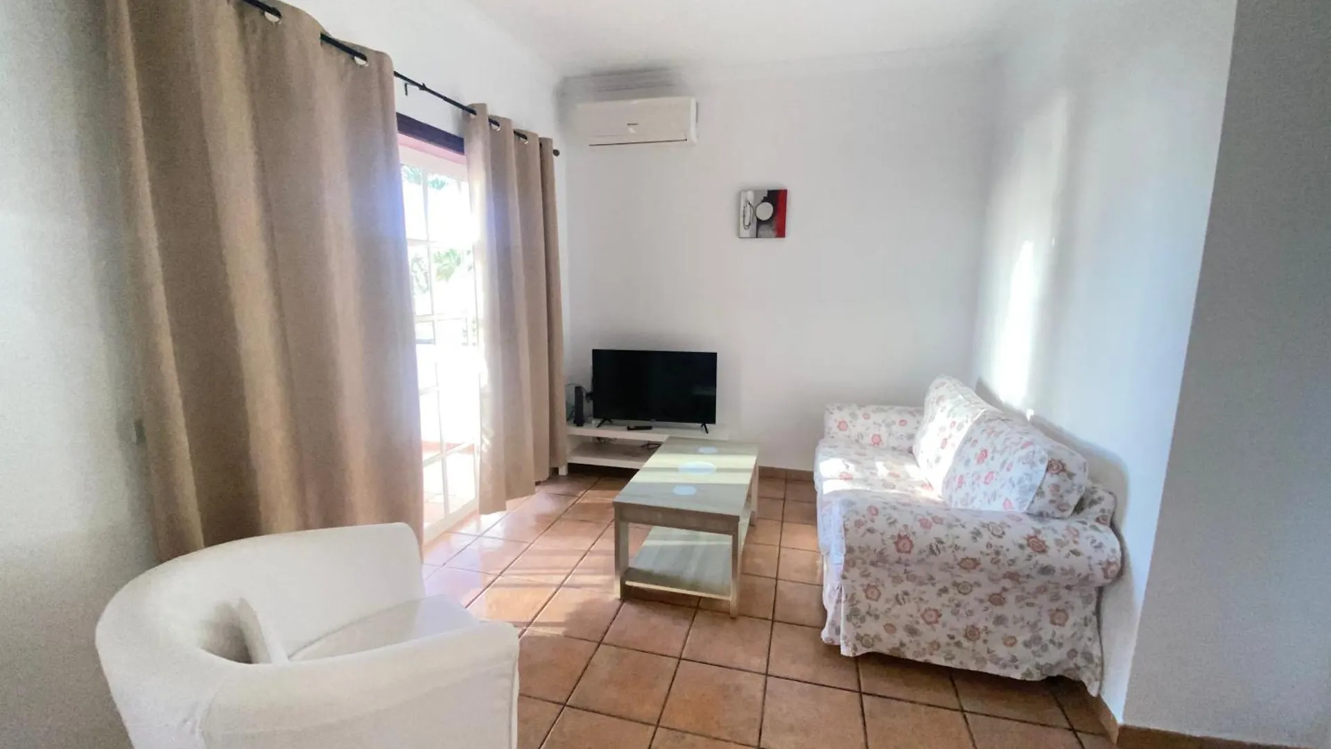 Apartamentos Villa Colon Fuencaliente de la Palma 0*,  España